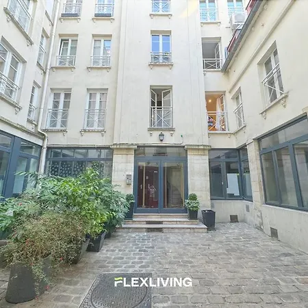 Luxury In Center