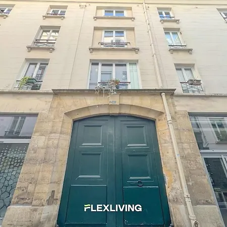 Luxury In Center *